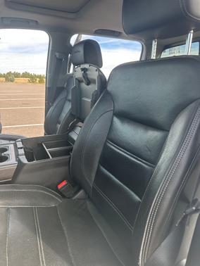 White 2017 GMC Sierra 3500 Denali