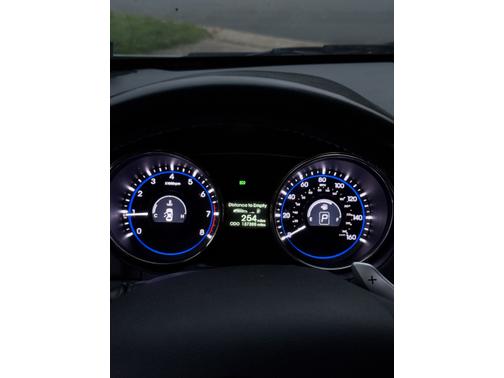 2011 Hyundai SONATA SE