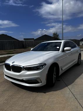 2017 BMW 540 i