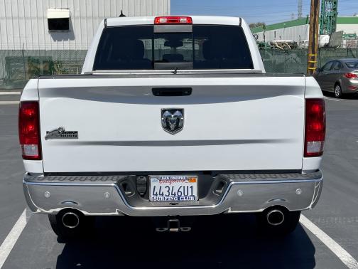 Photo 3 of 7 of 2014 RAM 1500 Big Horn