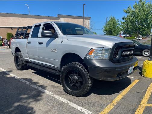 2018 RAM 1500 ST