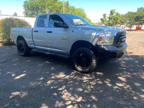 2018 RAM 1500 ST