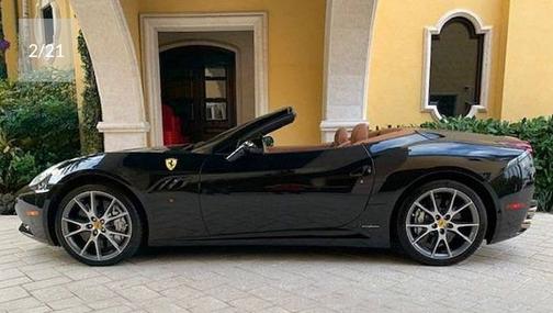 Black 2011 Ferrari California Base
