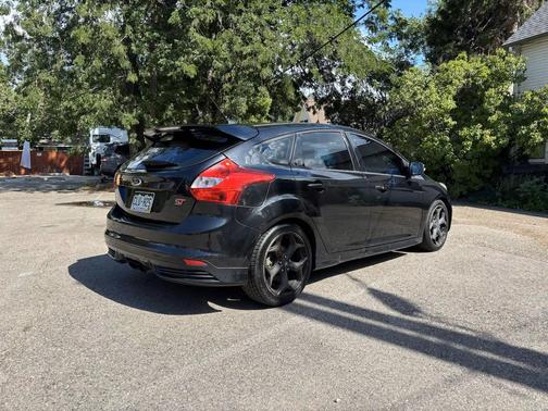 Black 2013 Ford Focus ST Base