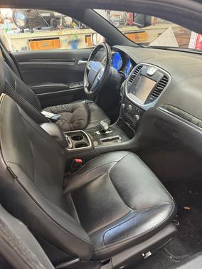 2013 Chrysler 300C Base