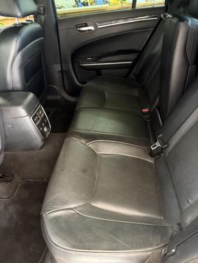 2013 Chrysler 300C Base