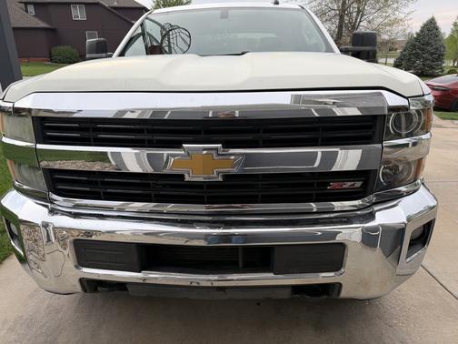 White 2016 Chevrolet Silverado 3500 LT