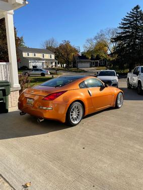 Orange 2003 Nissan 350Z Touring