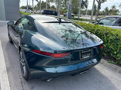 2021 Jaguar F-TYPE P300