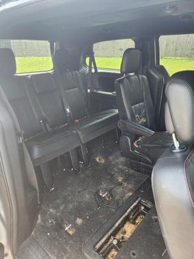 Gray 2019 Dodge Grand Caravan GT