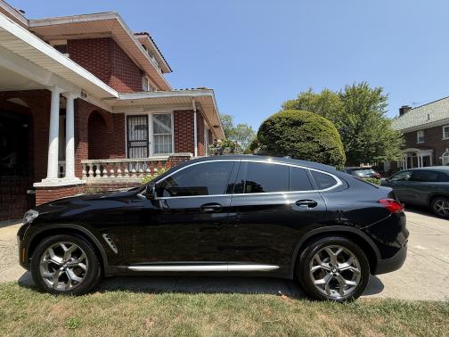 2021 BMW X4 xDrive30i