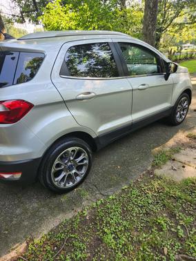 Silver 2021 Ford EcoSport Titanium