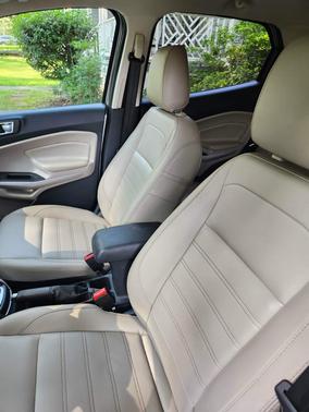 Silver 2021 Ford EcoSport Titanium