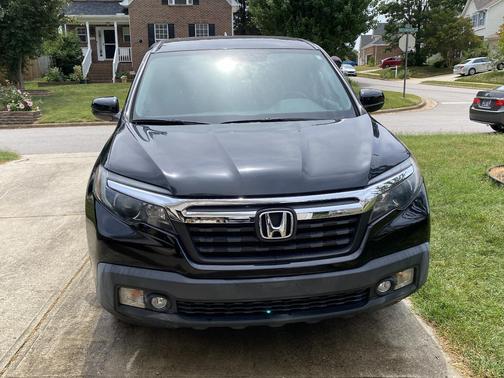 Black 2018 Honda Ridgeline RTL