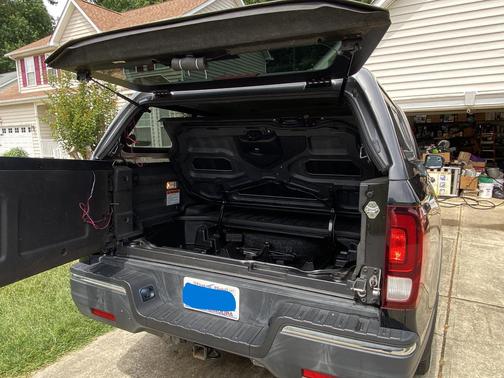 Black 2018 Honda Ridgeline RTL