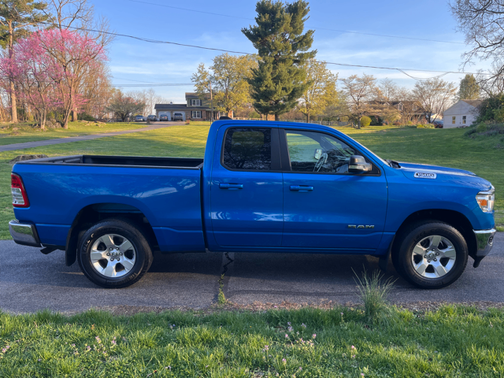 Blue 2021 RAM 1500 Big Horn/Lone Star