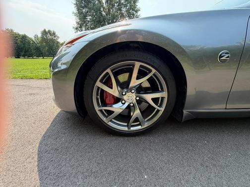Gray 2017 Nissan 370Z Touring Sport