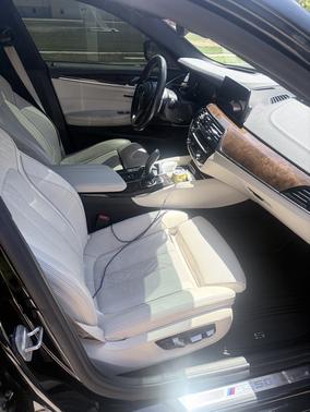 Black 2018 BMW M550 i xDrive
