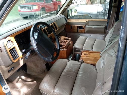 Blue 1995 GMC Safari XT