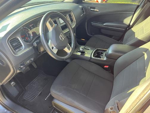 2014 Dodge Charger SE
