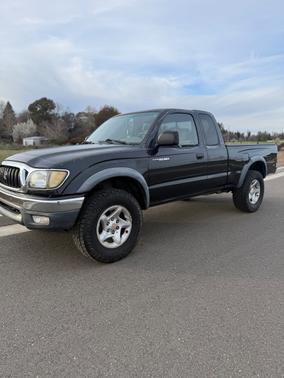 2003 Toyota Tacoma PreRunner Xtracab