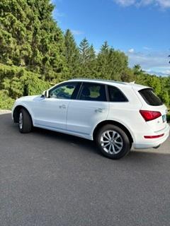 White 2015 Audi Q5 2.0T Premium Plus