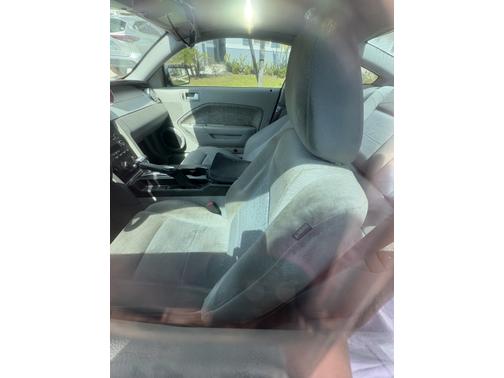 2008 Ford Mustang Base