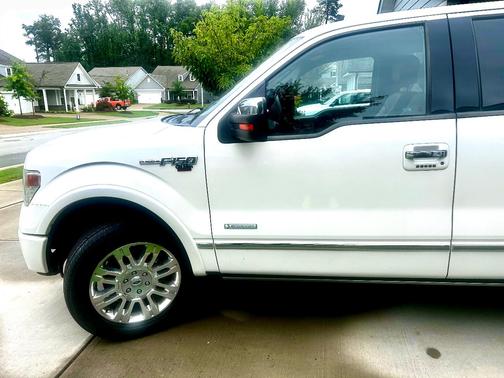White 2014 Ford F-150 Platinum