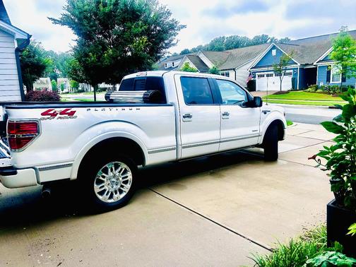 White 2014 Ford F-150 Platinum