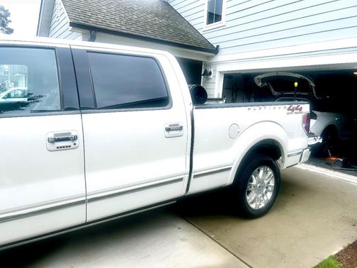 White 2014 Ford F-150 Platinum