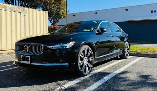 Black 2021 Volvo S90 T6 Inscription