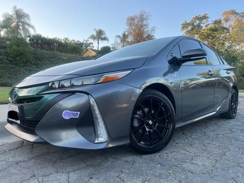 2018 Toyota Prius Prime Premium