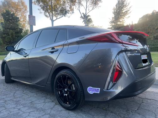 2018 Toyota Prius Prime Premium