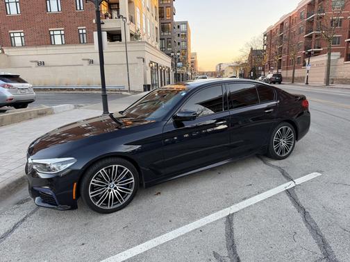2017 BMW 540 i xDrive