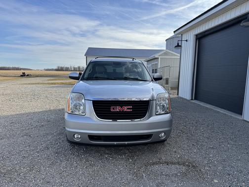 2011 GMC Yukon SLT