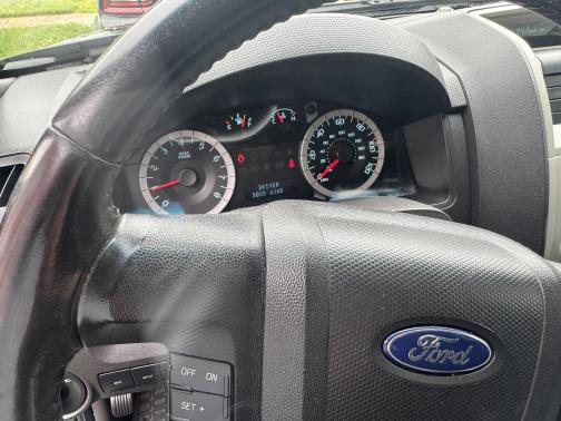 2010 Ford Escape XLT