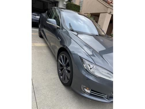 2012 Tesla Model S Performance