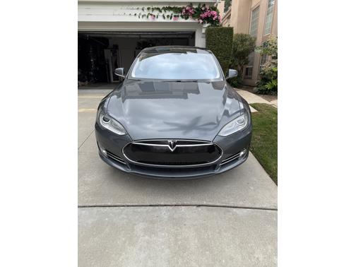 2012 Tesla Model S Performance