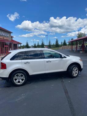 White 2011 Ford Edge SEL