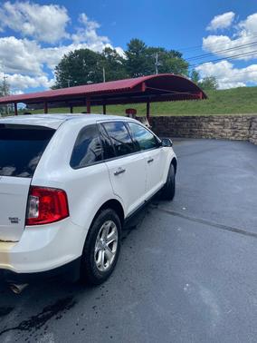 White 2011 Ford Edge SEL