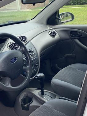 2003 Ford Focus LX