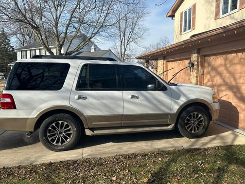 2011 Ford Expedition XLT