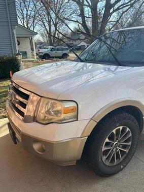 2011 Ford Expedition XLT