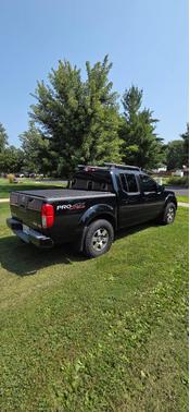 Black 2012 Nissan Frontier Pro-4X
