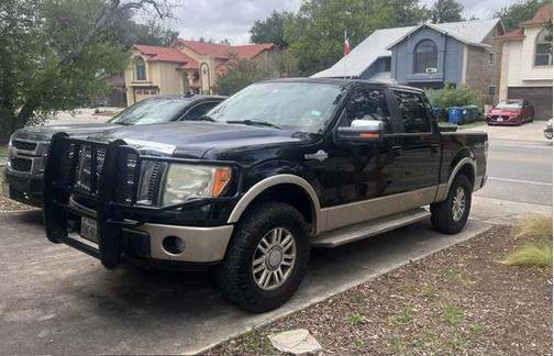 Black 2009 Ford F-150 Lariat SuperCrew