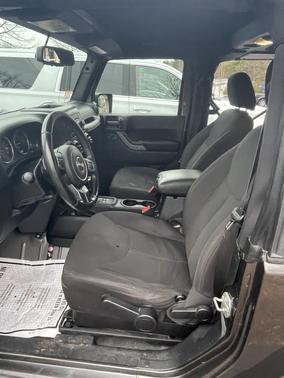 2017 Jeep Wrangler Sport