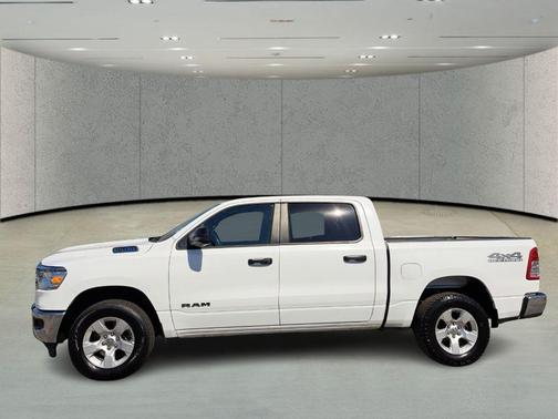 White 2024 RAM 1500 Big Horn