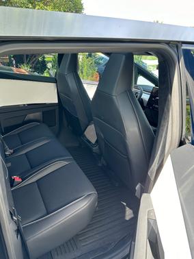 2024 Tesla Cybertruck Cyberbeast