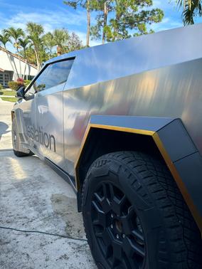 2024 Tesla Cybertruck Cyberbeast