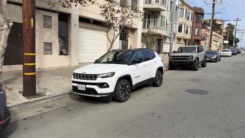 White 2023 Jeep Compass Limited